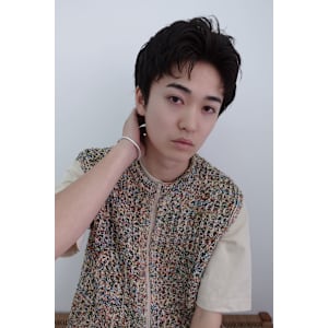 スパイキーショートパーマツイストスパイラルパーマビジネスヘア