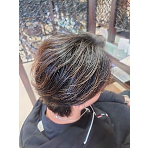 ニュアンスパーマセンターパートメンズスタイル - ロイヤルMC【ロイヤルエムシー】掲載中