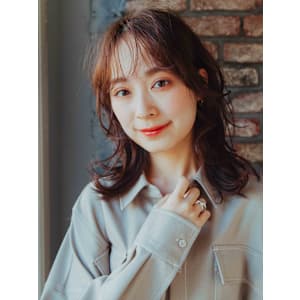 セミロングレイヤー