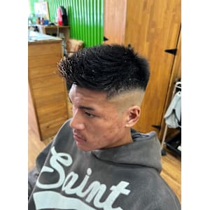 スキンフェードカット - hair studio Romeo【ロメオ】掲載中