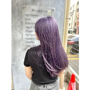 【ブリーチ必須】大人グレージュ×ラベンダーの艶感ロング