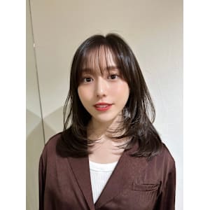 綺麗な艶髪スタイル　美髪レイヤー　