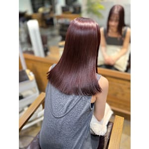 綺麗な艶髪スタイル　透明感カラー