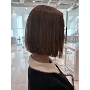 ハイトーンミニボブ