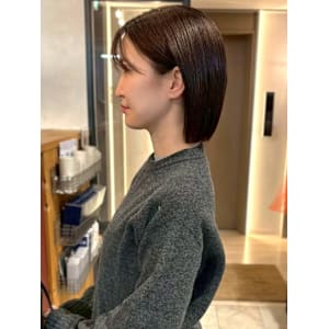 20代 ダークブラウン 髪質改善 顔周りカット ショートボブ