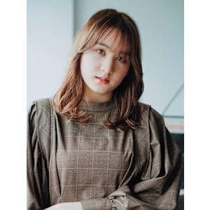 重めセミロング