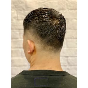 ビジネスショート - 銀座マツナガ 新宿野村ビル店【ギンザマツナガ シンジュクノムラビルテン】掲載中