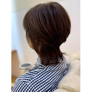 ショートレイヤー 似合わせカット ベージュカラー