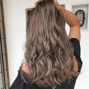 ミルクティーブラウン/血色アップ/暖色ベージュ