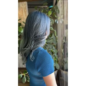 アッシュシルバー/ブリーチ/ハイトーンブルー