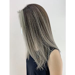 コントラストバレイヤージュ/海外風デザイン