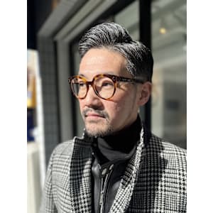 ビジネスサイドパート - BARBER MIKI【バーバーミキ】掲載中