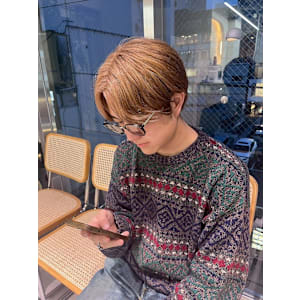 爽やかツーブロック刈り上げ束感アップバング