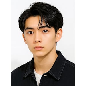 韓国風パーマ ニュアンスパーマ フェザーパーマ 眉毛カット