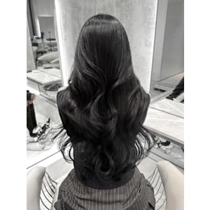 ＊毛先内巻きくびれヘアスタイリング＊【Zina】