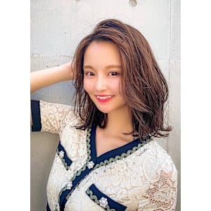 綺麗な艶髪スタイル　美髪レイヤー - 髪質改善 fiica【カミシツカイゼン フィーカ】掲載中