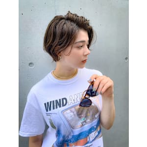 綺麗な艶髪スタイル大人ショート - 髪質改善 fiica【カミシツカイゼン フィーカ】掲載中