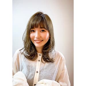 綺麗な艶髪スタイル　大人かわいいレイヤースタイル - 髪質改善 fiica【カミシツカイゼン フィーカ】掲載中