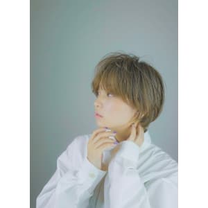 大人レイヤー/ショートレイヤースタイル/顔まわりレイヤー - 髪質改善 fiica【カミシツカイゼン フィーカ】掲載中