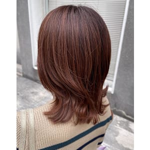 伸ばしかけミディアム　くびれピンクオレンジ