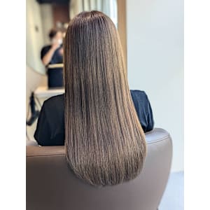 透明感ベージュ×髪質改善