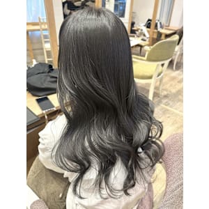 アッシュブラック艶シア―カラーニュアンスカラーレイヤーカット