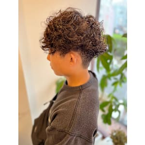 美粧ほそや 反町店×スタイル