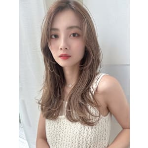 ブリーチなし外ハネロングレイヤーカット小顔シースルーバング