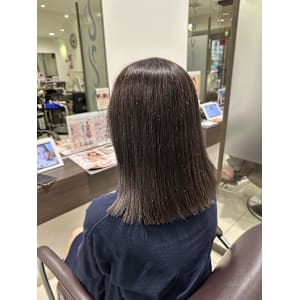 グレージュカラー