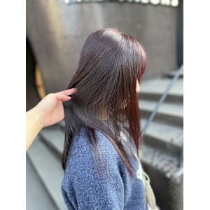 ブリーチなしで映える赤髪