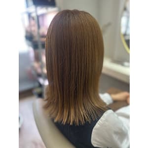 外ハネベージュカラー♪