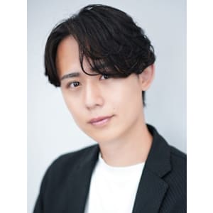 ニュアンスパーマ 韓国風パーマ 眉毛カット ツーブロック