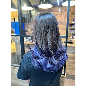 ダークグラデーション×ビビッドパープルウェーブ