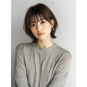 ショート 前髪カット レイヤーボブ ブラウンカラー30代