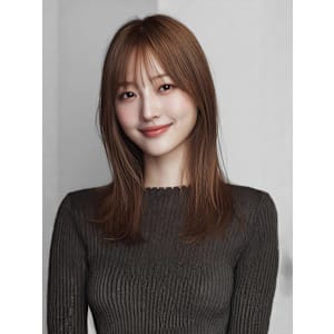 ミルクティーベージュ セミロング 髪質改善 20代 レイヤー