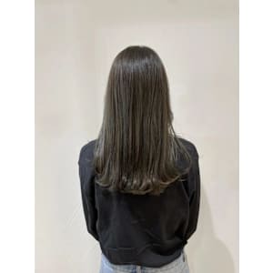 ローライト多めイルミナカラーマリーン