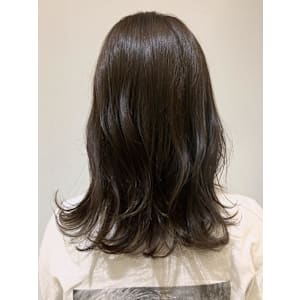 グレージュカラー