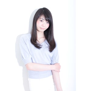 黒髪ストレート