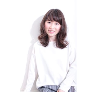 ハネ感くびれセミディ