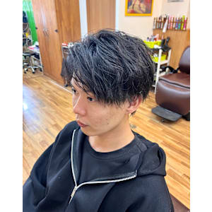 シャドウパーマ　センターパート　ウルフ - hair studio Romeo【ロメオ】掲載中