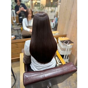 綺麗な艶髪スタイル　美髪ロングレイヤー　縮毛矯正 - 髪質改善 fiica【カミシツカイゼン フィーカ】掲載中