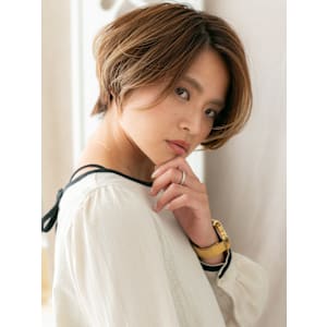 ヘーゼルブラウンハイライトマッシュショートボブ20代30代