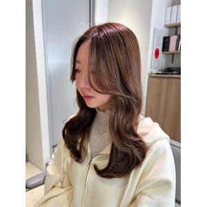 顔まわりカット×韓国風くびれ巻き