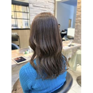 グレージュカラー