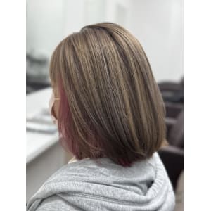 ミルクティグレージュ×インナーカラー - LOTUS beauty salon【ロータスビューティーサロン】【ロータスビューティーサロン】掲載中