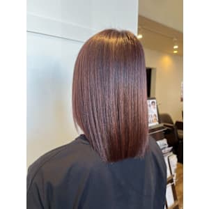 【かえで】美髪ストレートボブ（落ち着きブラウン）