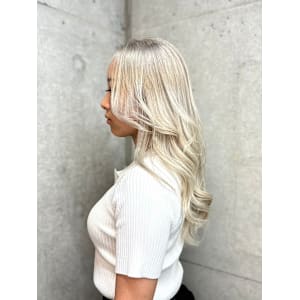 ケアブリーチでハイトーンダブルカラー