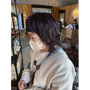 mash wolf bordeaux - hair lounge ungu【ヘアーラウンジアングゥ】掲載中