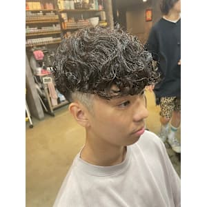 kearny -メンズパーマ&メンズカット- 上野×スタイル