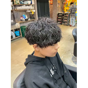 kearny -メンズパーマ&メンズカット- 上野×スタイル